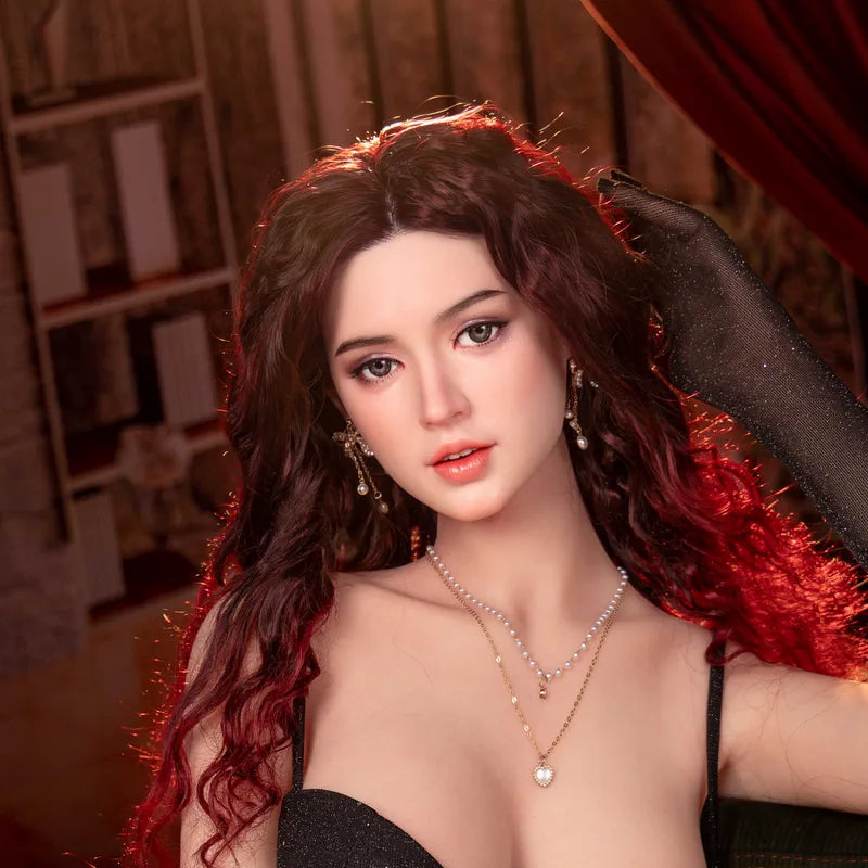 BONECA RAELYNN